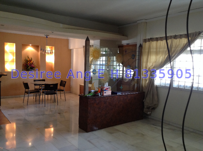 Pasir Ris Street 71 thumbnail photo